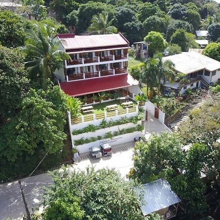 爱妮岛 Mansion Buenavista酒店 外观 照片